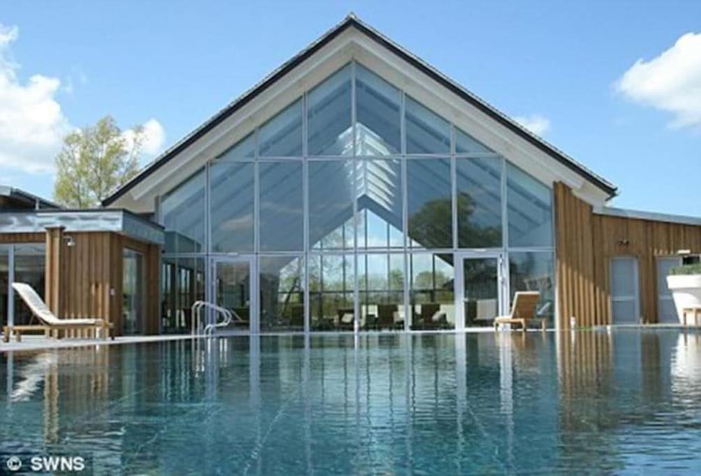 Blueberry Cottage - Lower Mill Estate Somerford Keynes Exteriör bild